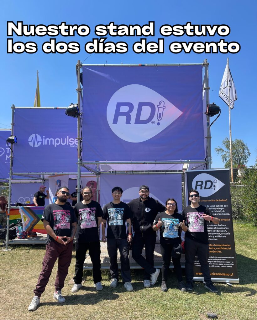 Herramientas de cuidado disponibles en el stand de Reduciendo Daño, Creamfields Chile 2025
